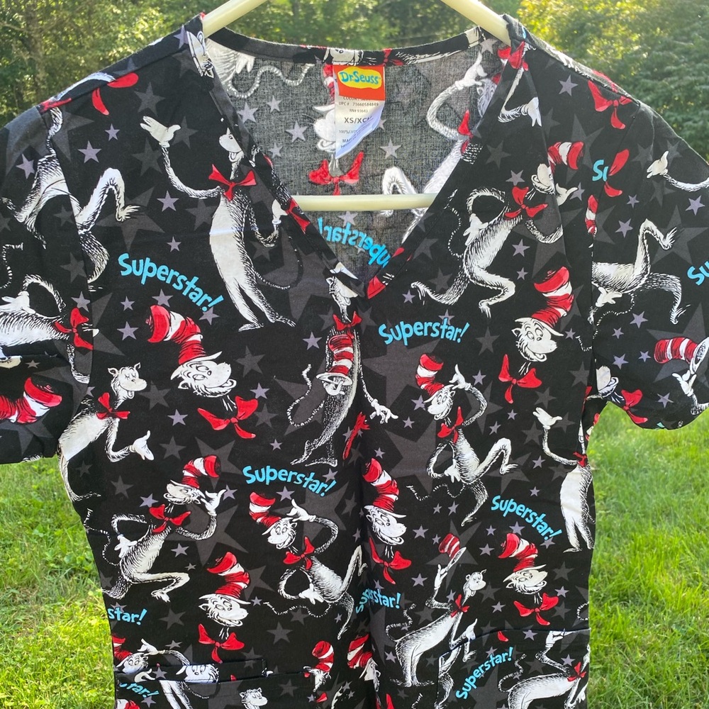 Dr Seuss XS scrub top